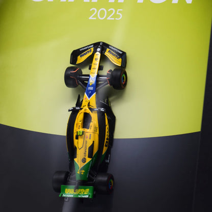 McLaren – Lando Norris Weltmeister 2025 - TrackARTelier