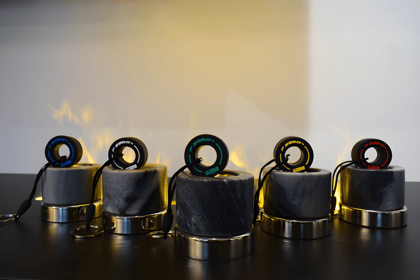 Motorsport Schlüsselanhänger – F1 Rennreifen Edition - TrackARTelier