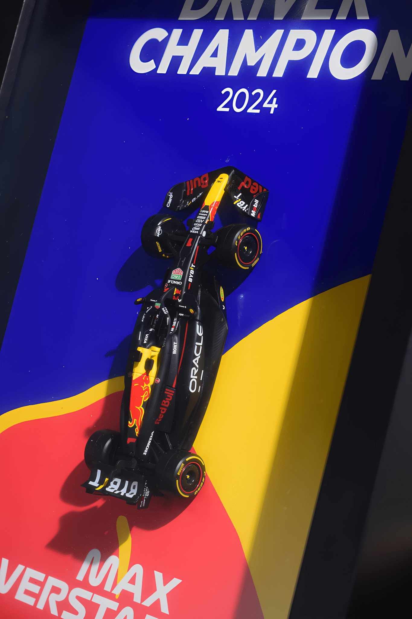 Red Bull Racing – Max Verstappen 2024 Weltmeister - TrackARTelier